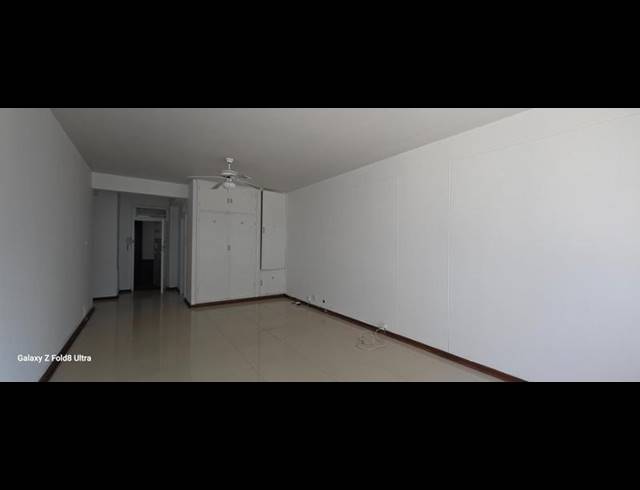 1 BEDROOM PROPERTY TO RENT IN NORTH BEACH